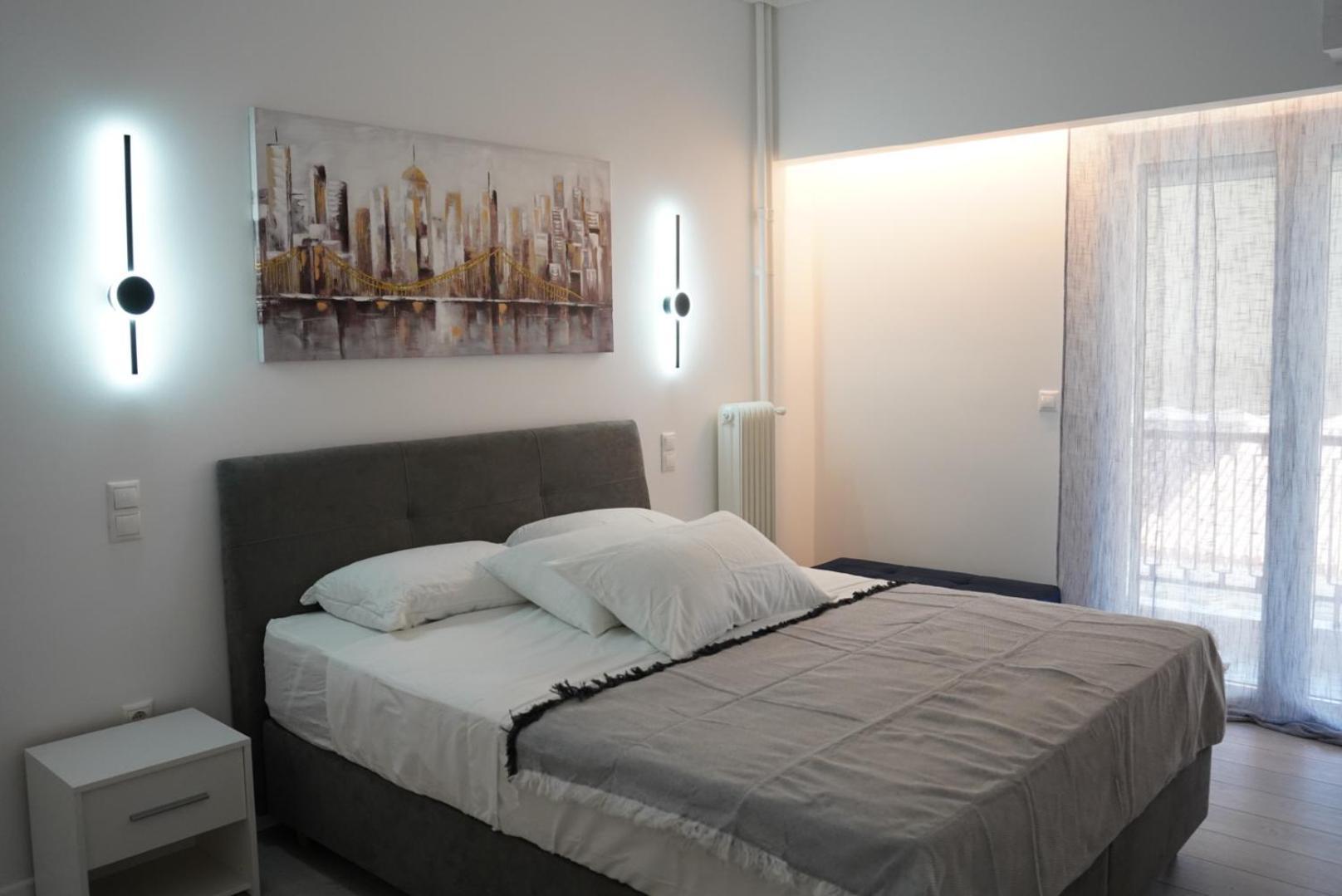 Bright & Cozy Apartment, Афіни Екстер'єр фото
